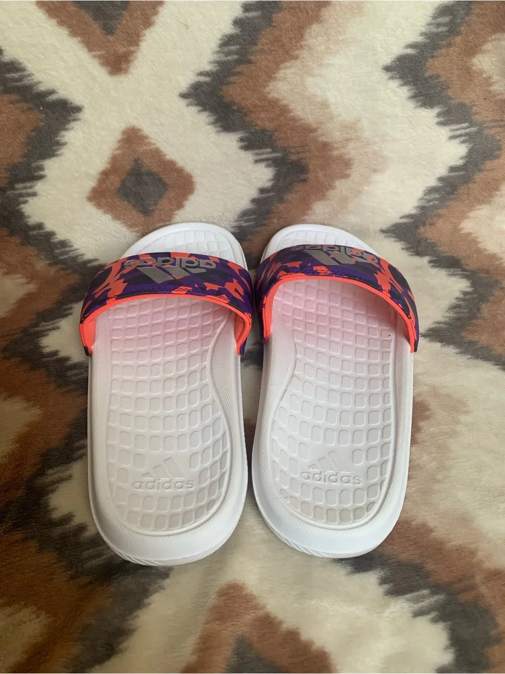 Multicolor adidas slides size 5 boys